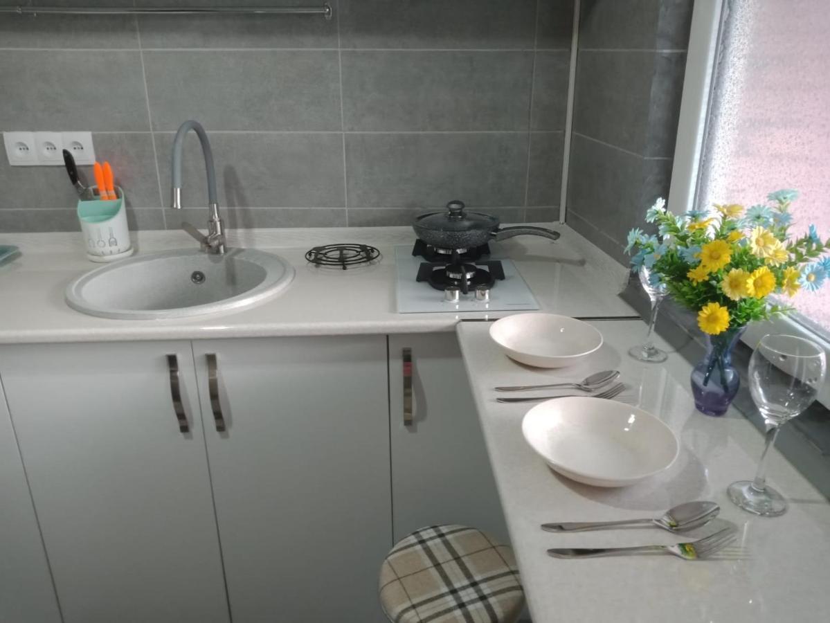 Kacharava Apartments Tbilisi Bagian luar foto